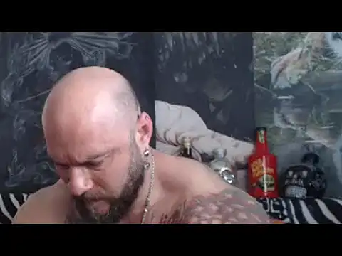 Snapshot of viking_30 chatting on 05/09/26, 06:29 viking 30 online show from 05/09/26, 06:29