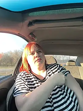 Model9798 online show from 02/25/25, 02:11