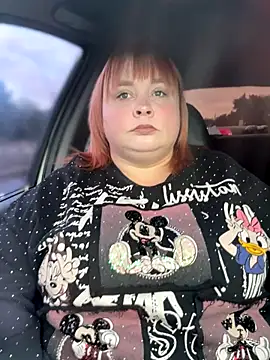 Model9798 online show from 09/18/25, 05:31