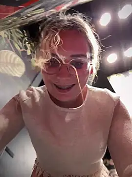 The Snowwhitee online show from 01/10/25, 10:46