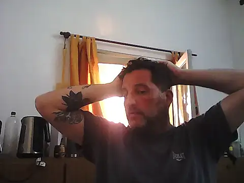 Reload 033 online show from 04/24/26, 02:41