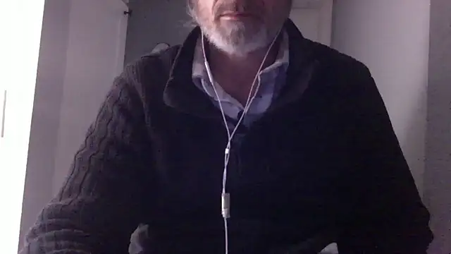 readyforfunxxx online show from 01/15/25, 01:52