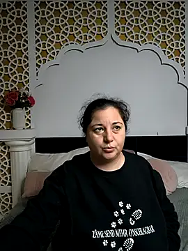 AleshaArabian online show from 10/27/25, 05:11