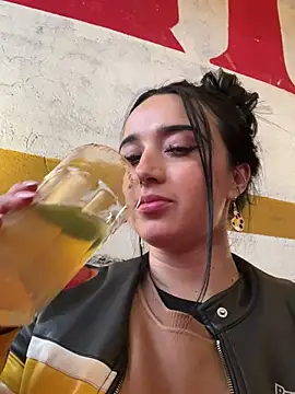 EmmyEvans1 online show from 02/17/25, 10:47