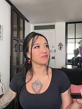 EmmyEvans1 online show from 03/02/25, 06:40