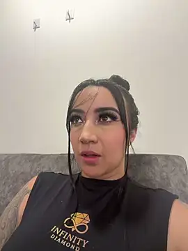 EmmyEvans1 online show from 03/29/26, 07:36