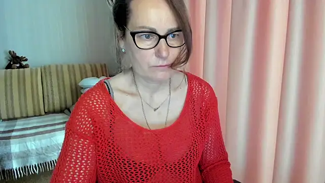 lauraoven online show from 05/01/26, 08:52