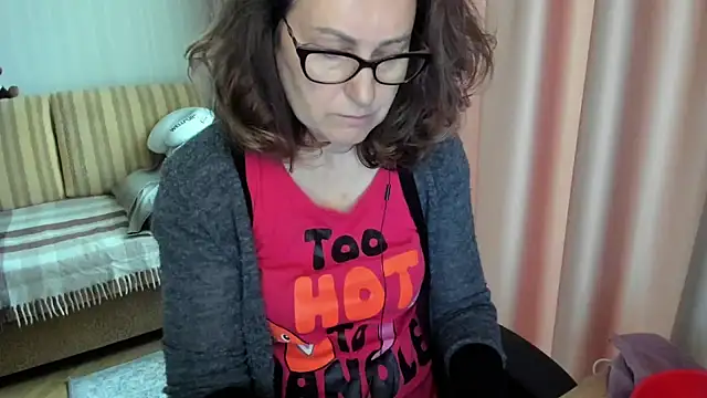 lauraoven online show from 05/14/26, 07:59