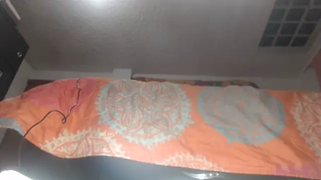 Snapshot of prettyangelsquirt chatting on 06/09/26, 11:27 prettyangelsquirt online show from 06/09/26, 11:27