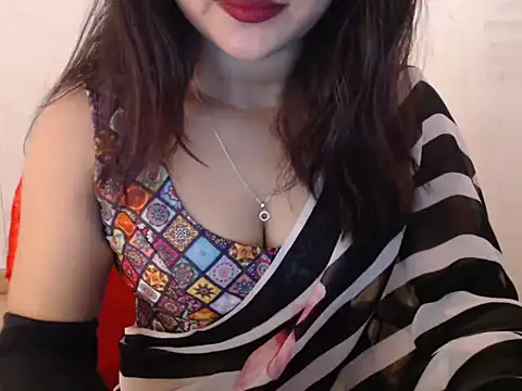 Open Heart Lennon online show from 03/21/25, 04:39