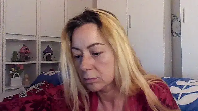 Snapshot of spell_of_love chatting on 05/18/26, 05:19 spell of love online show from 05/18/26, 05:19