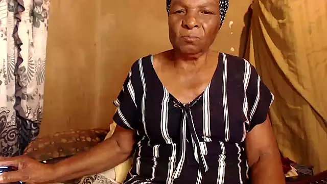 Snapshot of NaughtyGranny chatting on 07/14/26, 07:41 NaughtyGranny online show from 07/14/26, 07:41