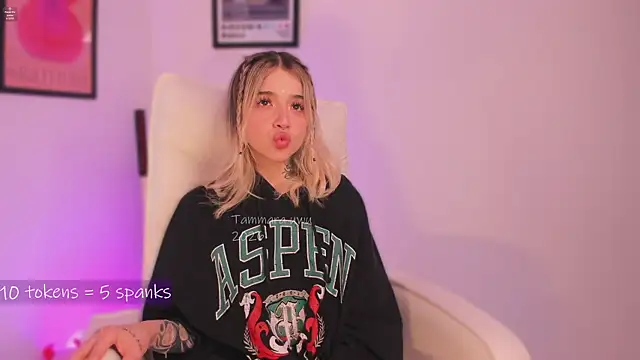  Tammara  online show from 04/07/26, 08:20