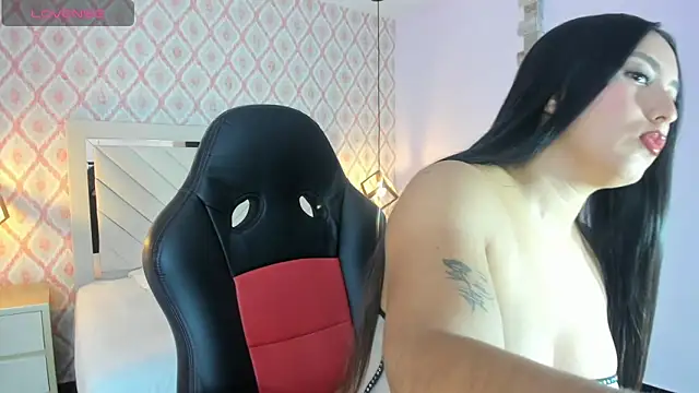 Snapshot of clarisKlein chatting on 05/23/26, 12:09 clarisKlein online show from 05/23/26, 12:09