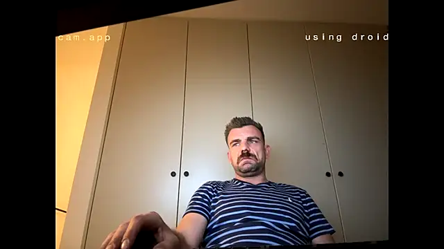 Snapshot of mrbigballs chatting on 09/26/25, 09:30 mrbigballs online show from 09/26/25, 09:30