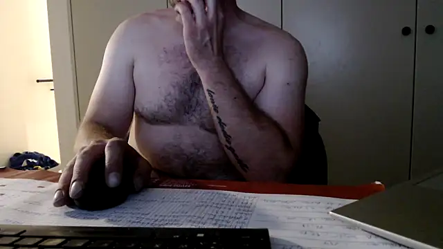 Snapshot of mrbigballs chatting on 06/01/26, 10:22 mrbigballs online show from 06/01/26, 10:22