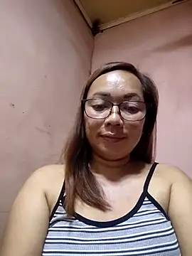 asianwet4u online show from 05/05/26, 05:10
