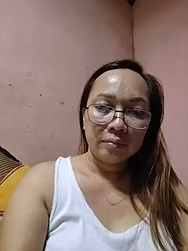 asianwet4u online show from 05/19/26, 06:20
