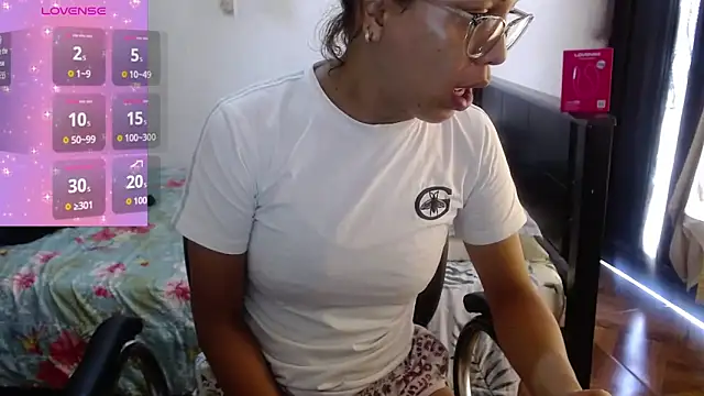 sensual nataliee online show from 06/18/26, 02:54