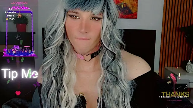 Snapshot of HelenSpellman chatting on 03/28/26, 04:06 HelenSpellman online show from 03/28/26, 04:06