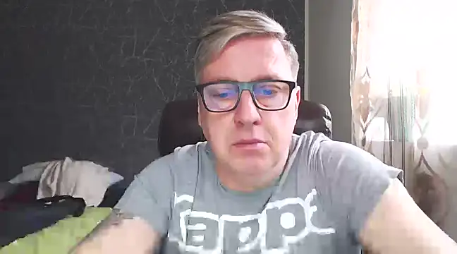 RobertStripX online show from 02/03/25, 09:19