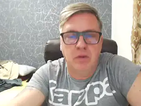 RobertStripX online show from 02/03/25, 02:45