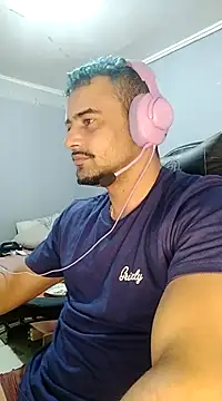 Fadinha-e-Raro online show from 02/21/25, 09:00