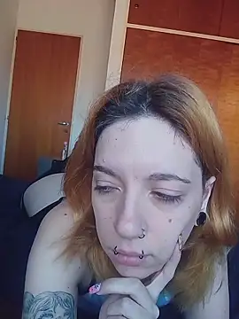 Snapshot of Rabit_Snake chatting on 06/15/26, 03:14 Rabit Snake online show from 06/15/26, 03:14
