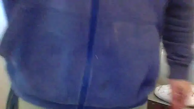 Snapshot of ANONIMO7735 chatting on 01/17/26, 06:29 ANONIMO7735 online show from 01/17/26, 06:29