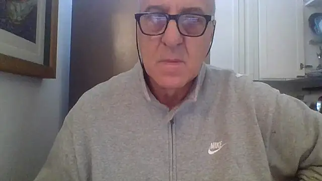 Snapshot of ANONIMO7735 chatting on 02/01/26, 11:09 ANONIMO7735 online show from 02/01/26, 11:09