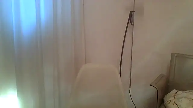 Snapshot of ANONIMO7735 chatting on 02/02/26, 06:45 ANONIMO7735 online show from 02/02/26, 06:45