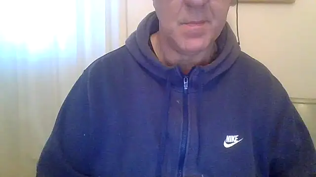 Snapshot of ANONIMO7735 chatting on 02/21/26, 06:47 ANONIMO7735 online show from 02/21/26, 06:47