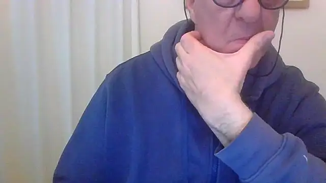 Snapshot of ANONIMO7735 chatting on 02/23/26, 06:49 ANONIMO7735 online show from 02/23/26, 06:49