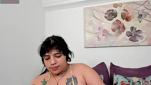 Snapshot of pink_dustt chatting on 06/19/26, 09:40 pink dustt online show from 06/19/26, 09:40