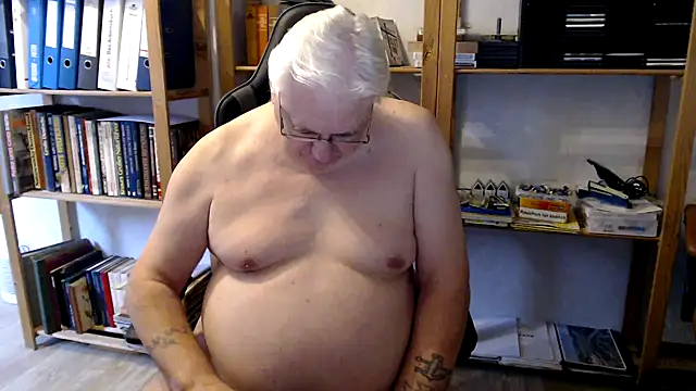 SchwanzhureXXL online show from 09/09/25, 02:05