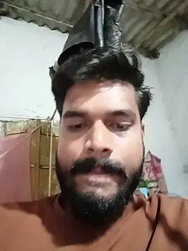 Snapshot of veaman9939 chatting on 07/13/26, 04:54 veaman9939 online show from 07/13/26, 04:54