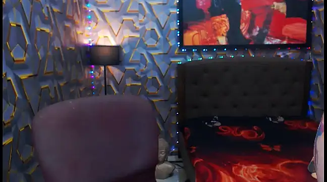 KylieMaxwellCaulfield TS online show from 12/29/24, 03:54