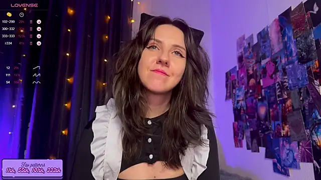 HotaruTomo online show from 10/26/25, 07:42