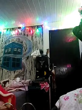 Snapshot of ElfGrey chatting on 12/10/24, 07:26 ElfGrey online show from 12/10/24, 07:26