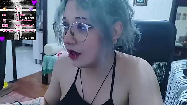 Snapshot of ElfGrey chatting on 10/05/25, 04:11 ElfGrey online show from 10/05/25, 04:11