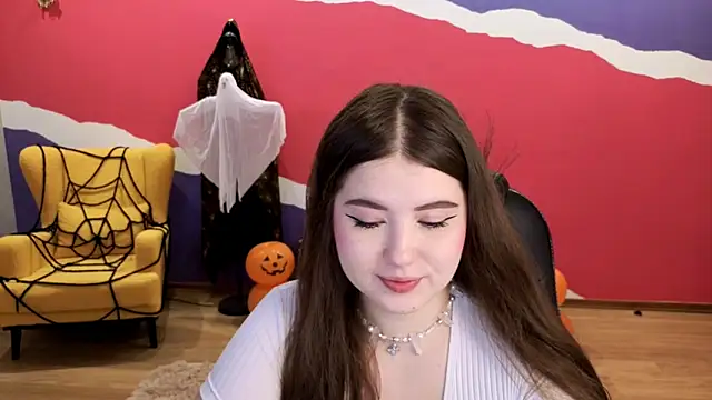 NicoleFoxery online show from 10/25/25, 06:24