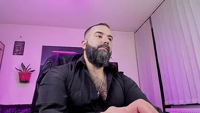 Snapshot of ChristophJules chatting on 12/18/24, 11:40 ChristophJules online show from 12/18/24, 11:40