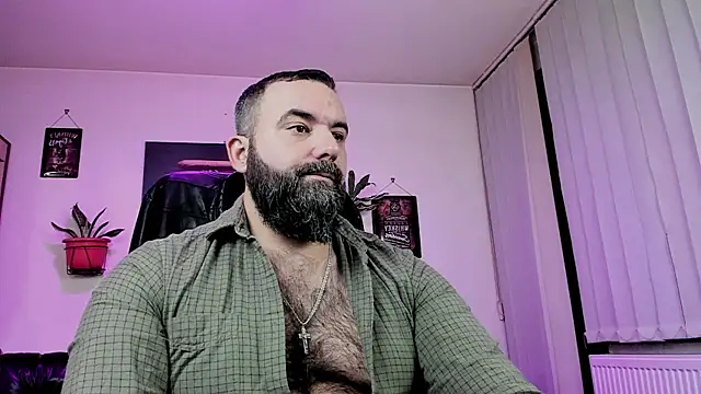 Snapshot of ChristophJules chatting on 12/31/24, 05:00 ChristophJules online show from 12/31/24, 05:00