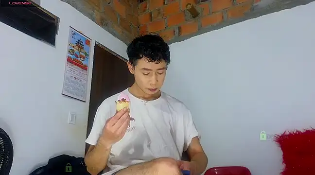 Snapshot of big_cock_mathew chatting on 02/23/25, 07:49 big cock mathew online show from 02/23/25, 07:49