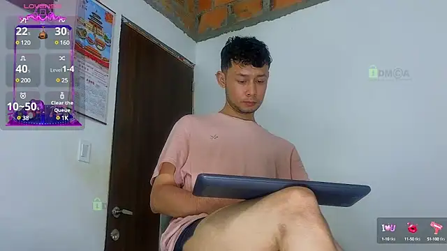 Snapshot of big_cock_mathew chatting on 03/22/25, 10:04 big cock mathew online show from 03/22/25, 10:04