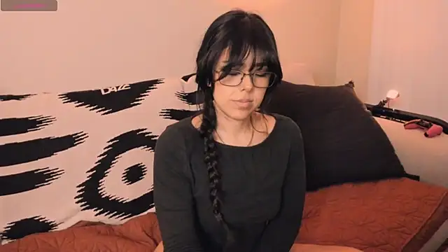 Evie-Luna online show from 01/08/25, 01:11