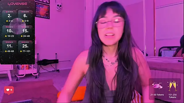 Evie-Luna online show from 03/01/25, 04:37