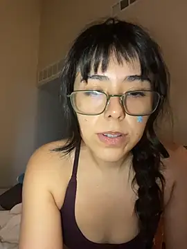 Evie-Luna online show from 04/03/26, 01:58