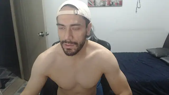 samuelgarcia  online show from 04/21/26, 07:47