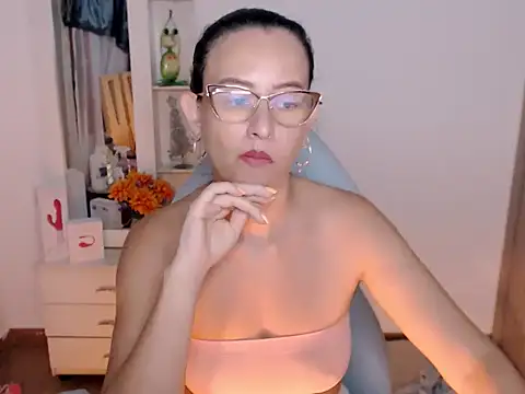Snapshot of BOREAL_MOON chatting on 06/29/26, 03:13 BOREAL MOON online show from 06/29/26, 03:13